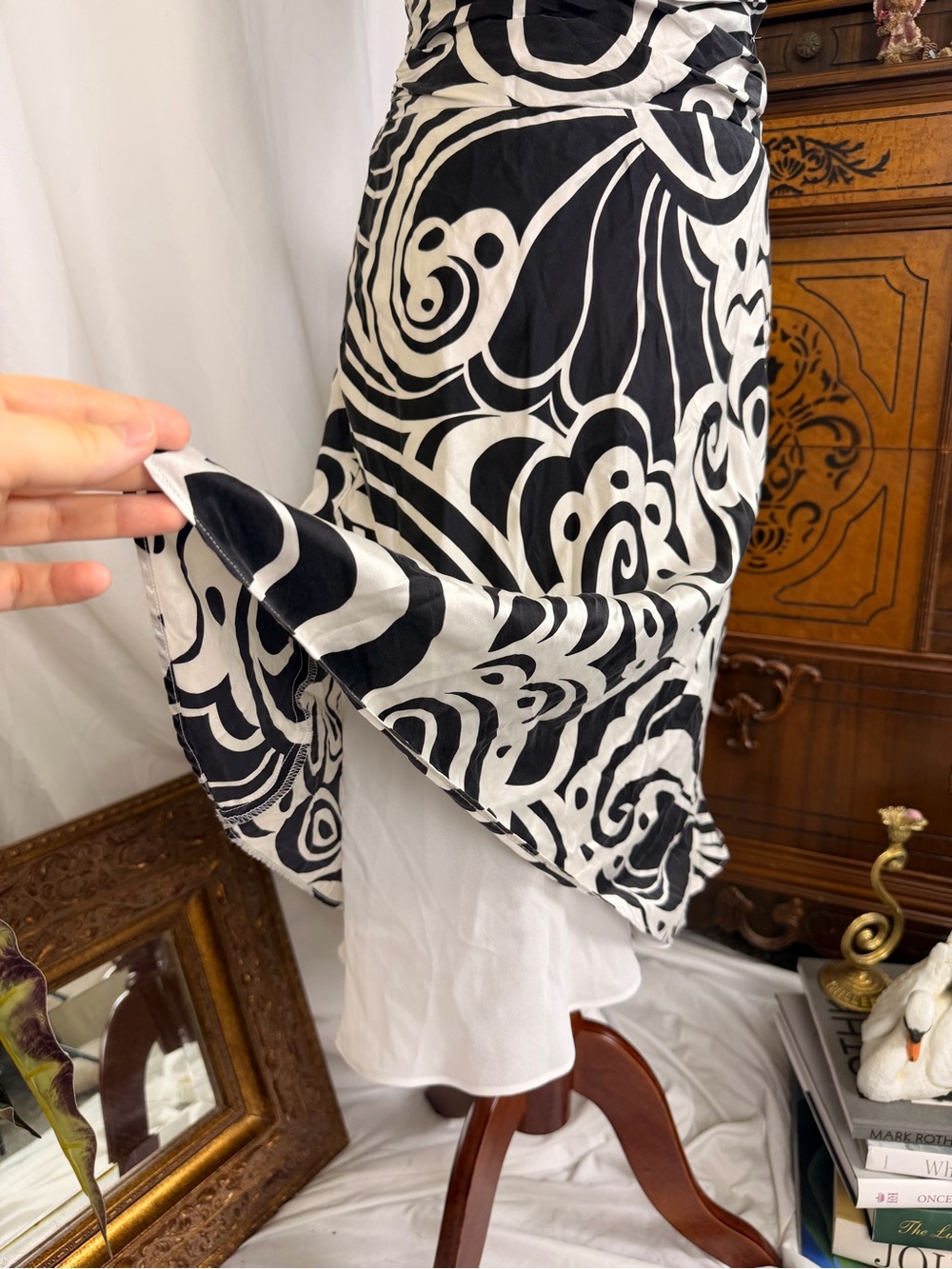 Vintage Silk Mica Black & White Swirl V-Neck Midi Dress - Y2K Goth Sleevless - Picture 4 of 8